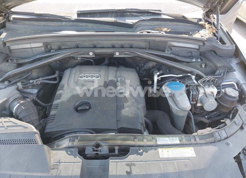 Photo 10 of 2012 Audi Q5 2.0T PREMIUM (VIN WA1LFAFP1CA076860)