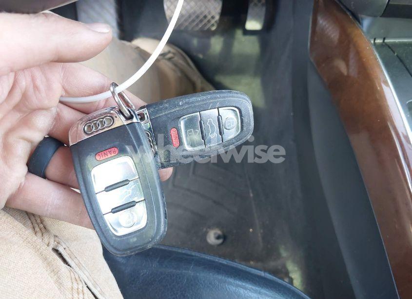 Photo 11 of 2012 Audi Q5 2.0T PREMIUM (VIN WA1LFAFP1CA076860)