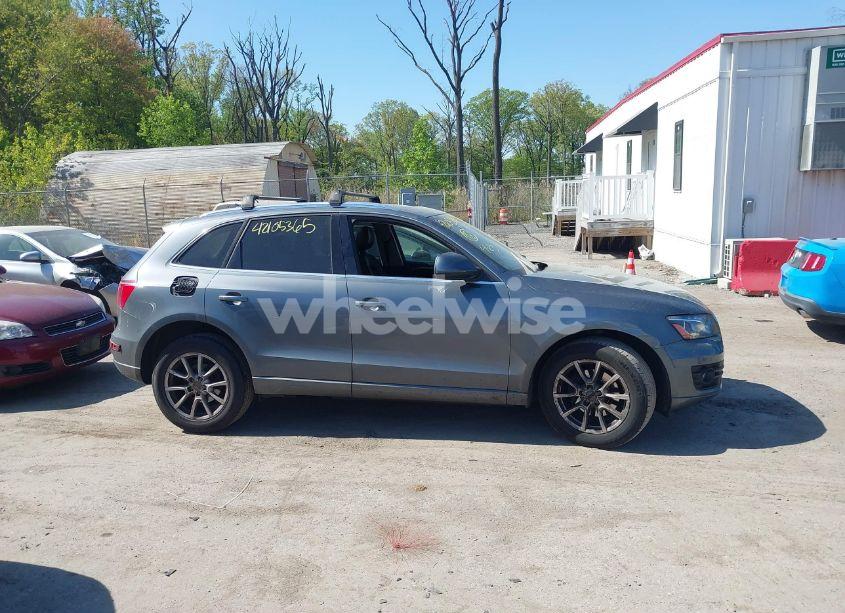 Photo 14 of 2012 Audi Q5 2.0T PREMIUM (VIN WA1LFAFP1CA076860)