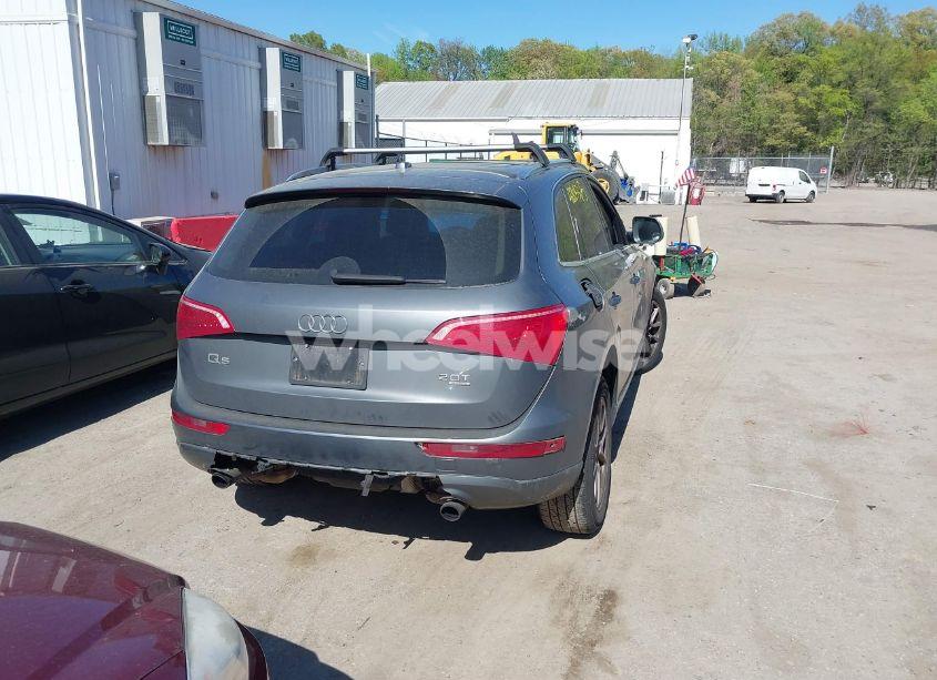 Photo 4 of 2012 Audi Q5 2.0T PREMIUM (VIN WA1LFAFP1CA076860)