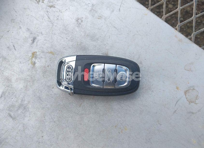 Photo 11 of 2015 Audi Q5 2.0T PREMIUM (VIN WA1LFAFP1FA024570)