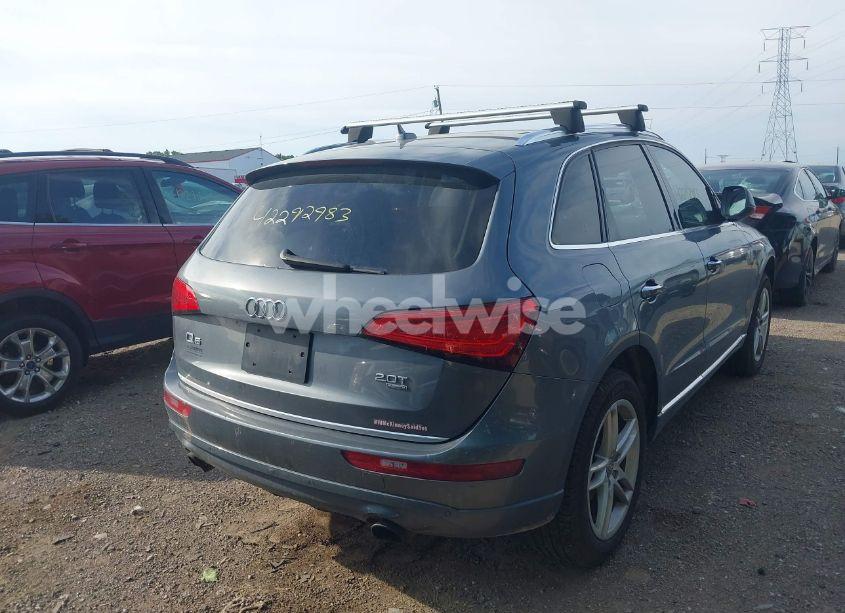 Photo 4 of 2015 Audi Q5 2.0T PREMIUM (VIN WA1LFAFP1FA024570)
