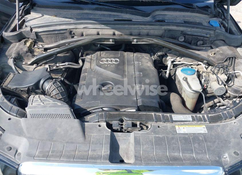 Photo 10 of 2011 Audi Q5 2.0T PREMIUM (VIN WA1LFAFP2BA088692)