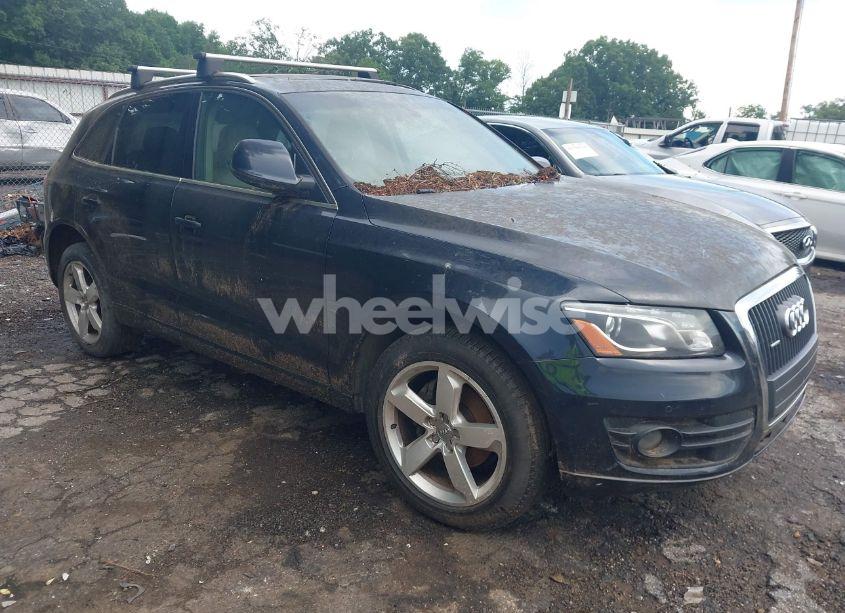 2012 Audi Q5 2.0T PREMIUM (VIN WA1LFAFP2CA074812) main photo