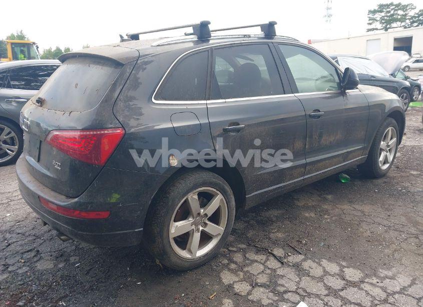 Photo 4 of 2012 Audi Q5 2.0T PREMIUM (VIN WA1LFAFP2CA074812)