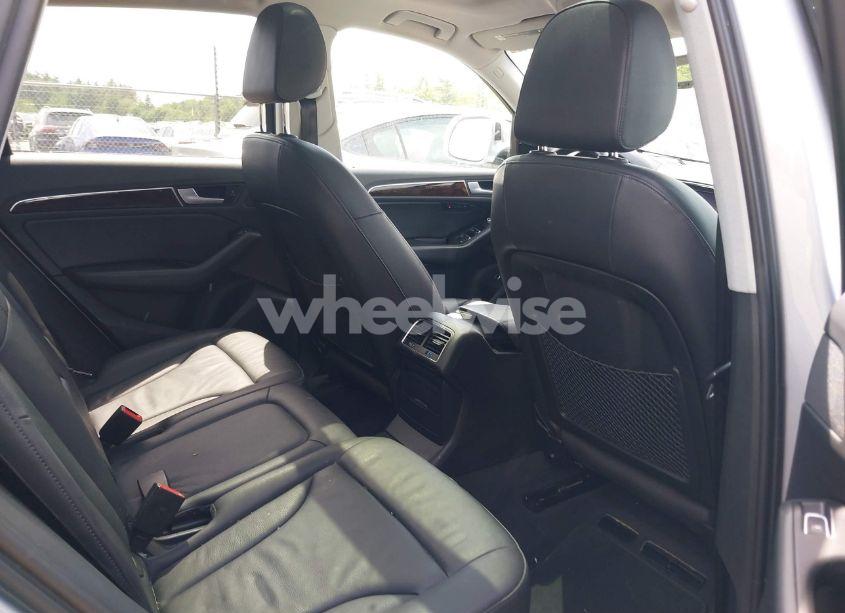 Photo 8 of 2015 Audi Q5 2.0T PREMIUM (VIN WA1LFAFP3FA069364)