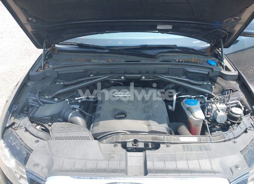 Photo 10 of 2012 Audi Q5 2.0T PREMIUM (VIN WA1LFAFP4CA136372)