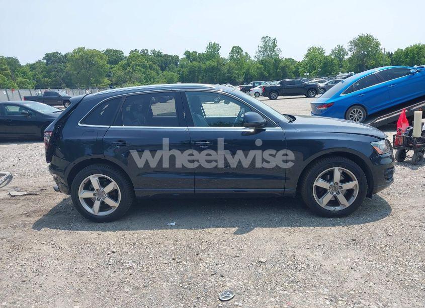 Photo 13 of 2012 Audi Q5 2.0T PREMIUM (VIN WA1LFAFP4CA136372)