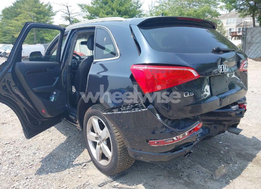 Photo 17 of 2012 Audi Q5 2.0T PREMIUM (VIN WA1LFAFP4CA136372)