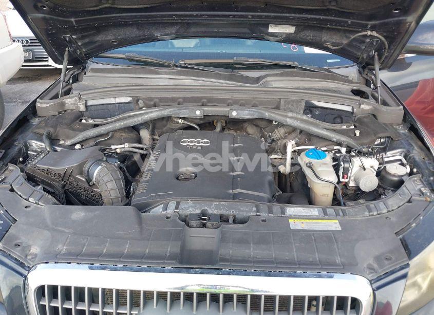 Photo 10 of 2012 Audi Q5 2.0T PREMIUM (VIN WA1LFAFP5CA052674)