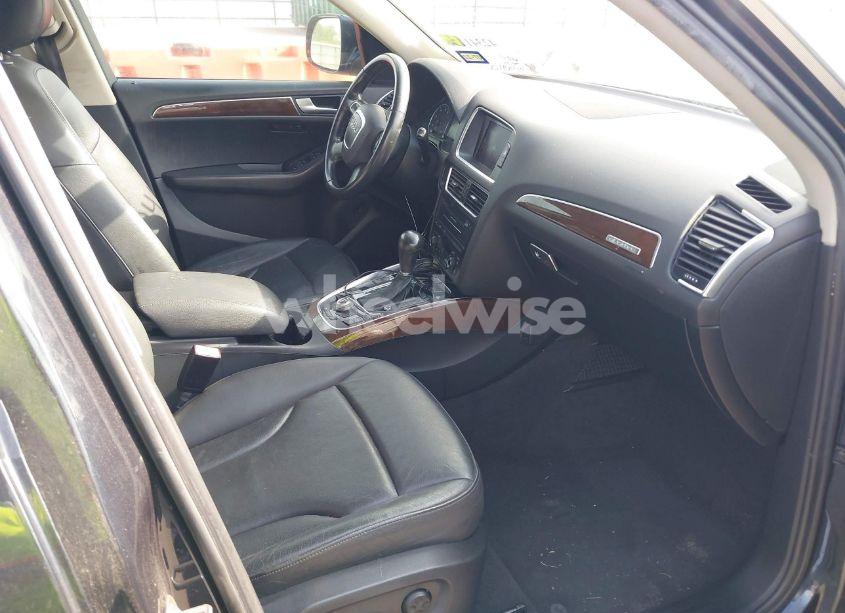 Photo 5 of 2012 Audi Q5 2.0T PREMIUM (VIN WA1LFAFP5CA052674)