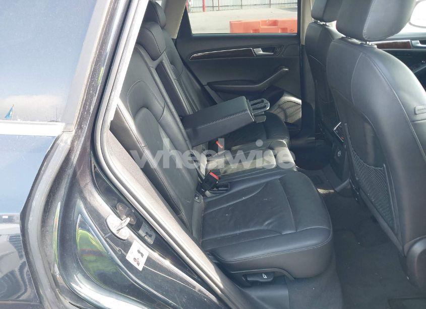 Photo 8 of 2012 Audi Q5 2.0T PREMIUM (VIN WA1LFAFP5CA052674)