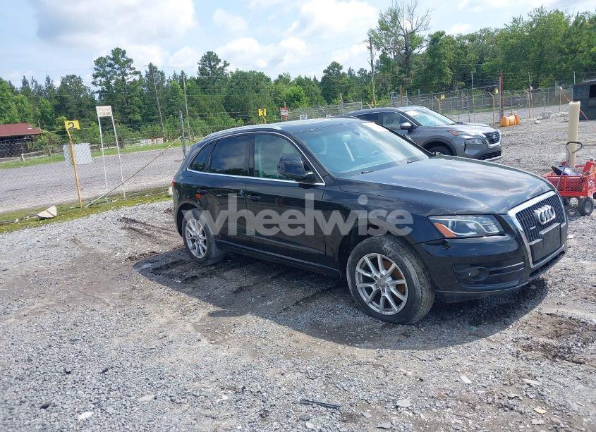 2012 Audi Q5 2.0T PREMIUM (VIN WA1LFAFP6CA051999) main photo