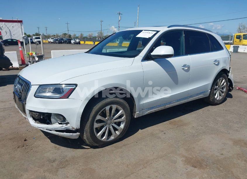 Photo 2 of 2015 Audi Q5 2.0T PREMIUM (VIN WA1LFAFP6FA096946)