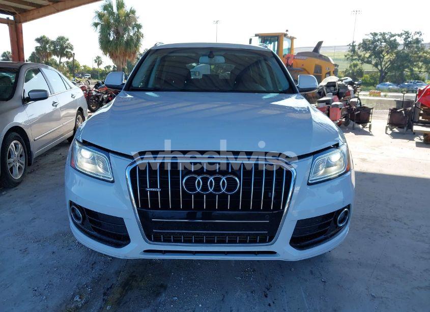 Photo 12 of 2015 Audi Q5 2.0T PREMIUM (VIN WA1LFAFP7FA059789)