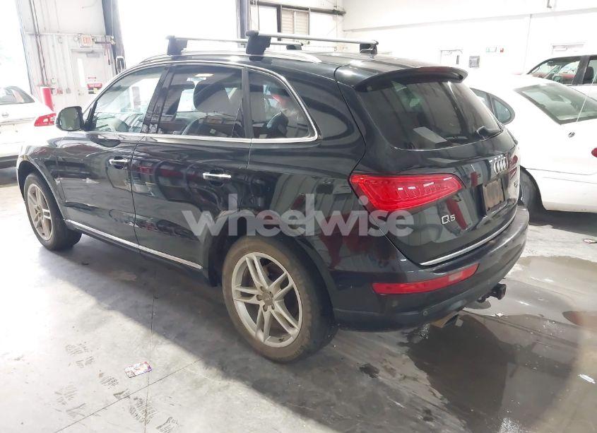 Photo 3 of 2015 Audi Q5 2.0T PREMIUM (VIN WA1LFAFP8FA028566)
