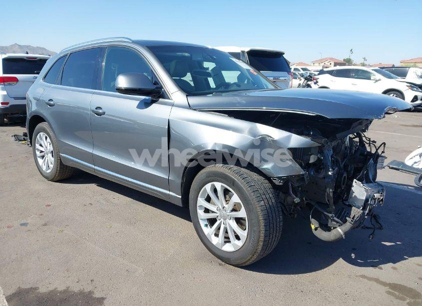 2015 Audi Q5 2.0T PREMIUM (VIN WA1LFAFP8FA129901) main photo