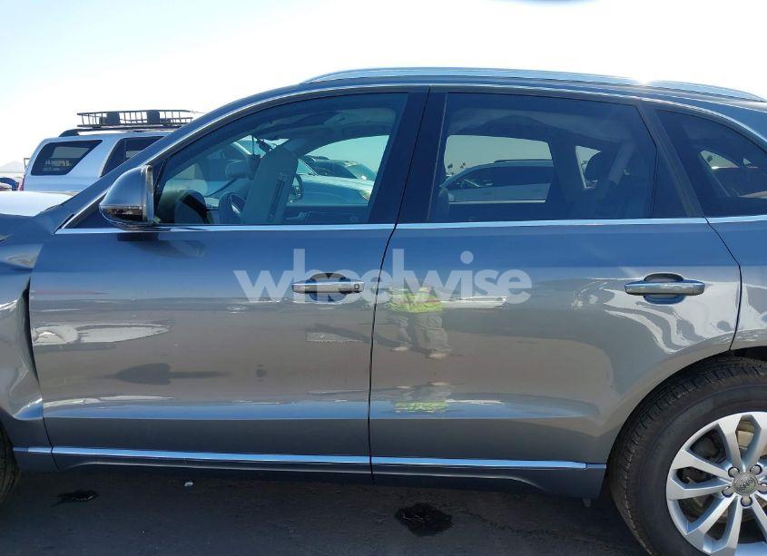 Photo 14 of 2015 Audi Q5 2.0T PREMIUM (VIN WA1LFAFP8FA129901)