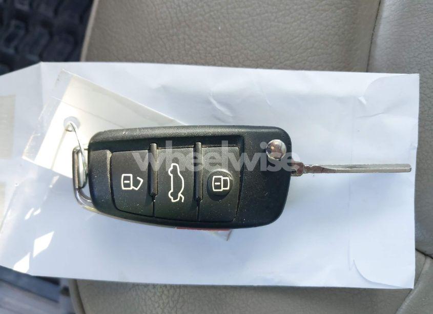 Photo 11 of 2015 Audi Q7 3.0T PREMIUM (VIN WA1LGAFE4FD007207)