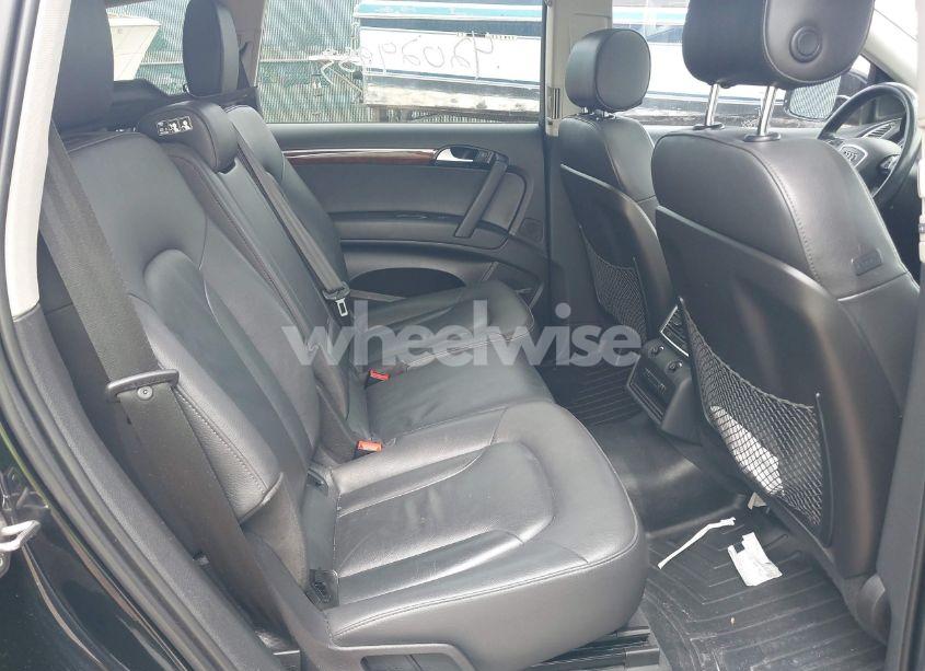 Photo 8 of 2015 Audi Q7 3.0T PREMIUM (VIN WA1LGAFE6FD013994)
