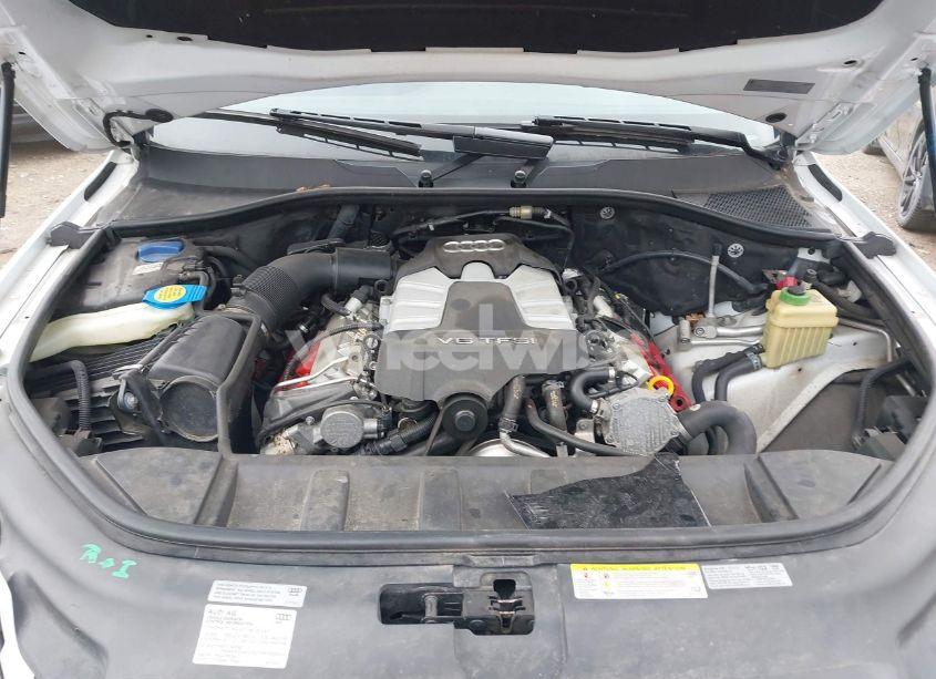 Photo 10 of 2015 Audi Q7 3.0T PREMIUM (VIN WA1LGAFE7FD030822)