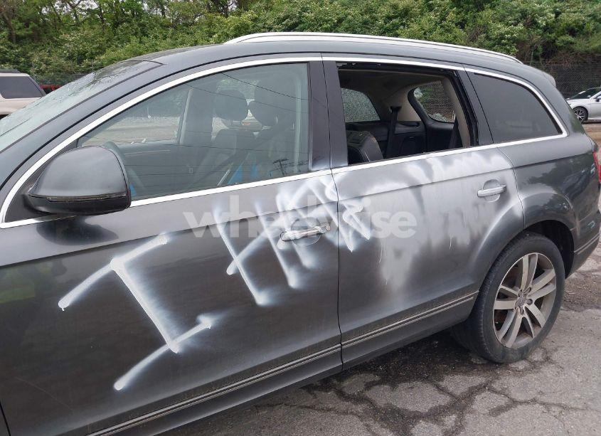 Photo 18 of 2014 Audi Q7 3.0T PREMIUM (VIN WA1LGAFE8ED014210)