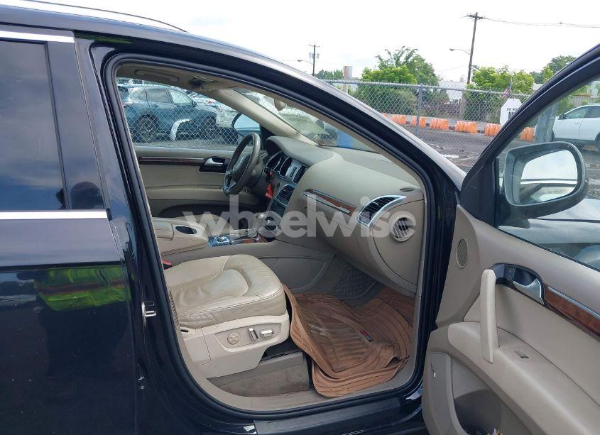 Photo 5 of 2012 Audi Q7 3.0T PREMIUM (VIN WA1LGAFEXCD008924)