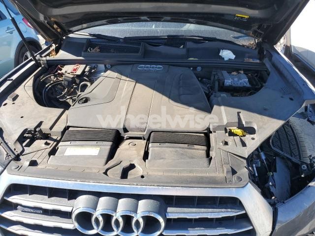 Photo 14 of 2018 AUDI Q7 PREMIUM PLUS (VIN WA1LHAF70JD039837)