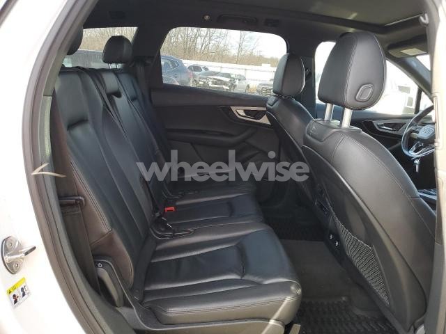 Photo 3 of 2019 AUDI Q7 PREMIUM PLUS N/A (VIN WA1LHAF70KD037183)