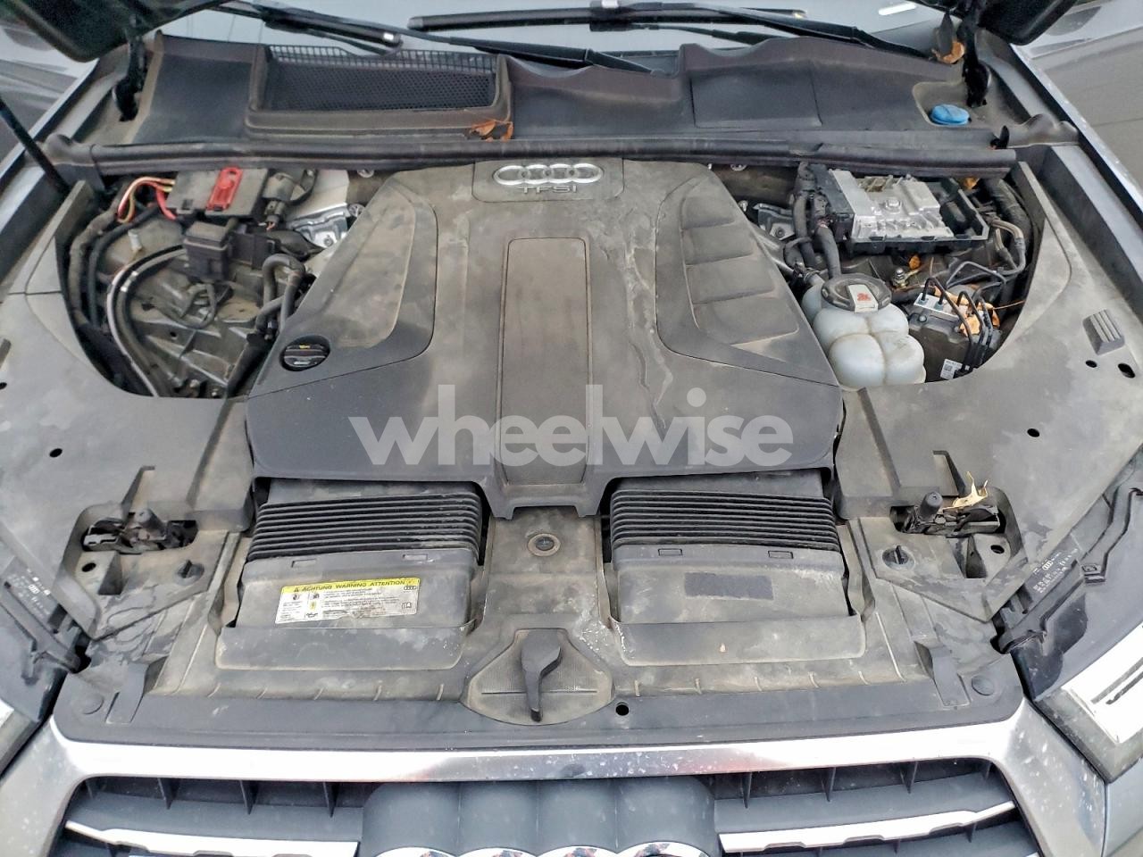 Photo 12 of 2018 AUDI Q7 PREMIUM PLUS (VIN WA1LHAF71JD034078)