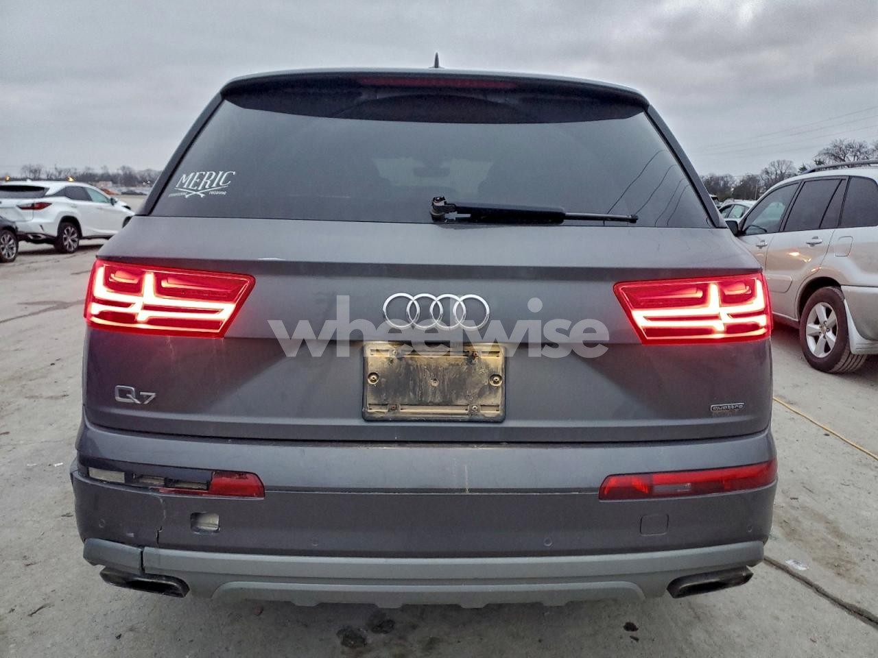 Photo 6 of 2018 AUDI Q7 PREMIUM PLUS (VIN WA1LHAF71JD034078)