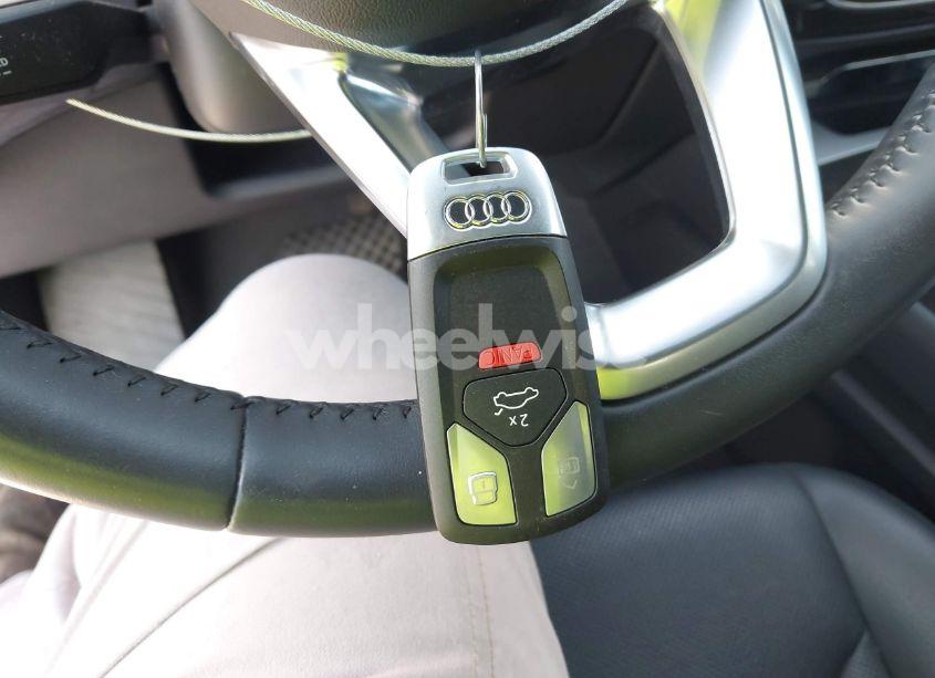 Photo 11 of 2019 Audi Q7 45 PREMIUM/45 SE PREMIUM (VIN WA1LHAF76KD018184)