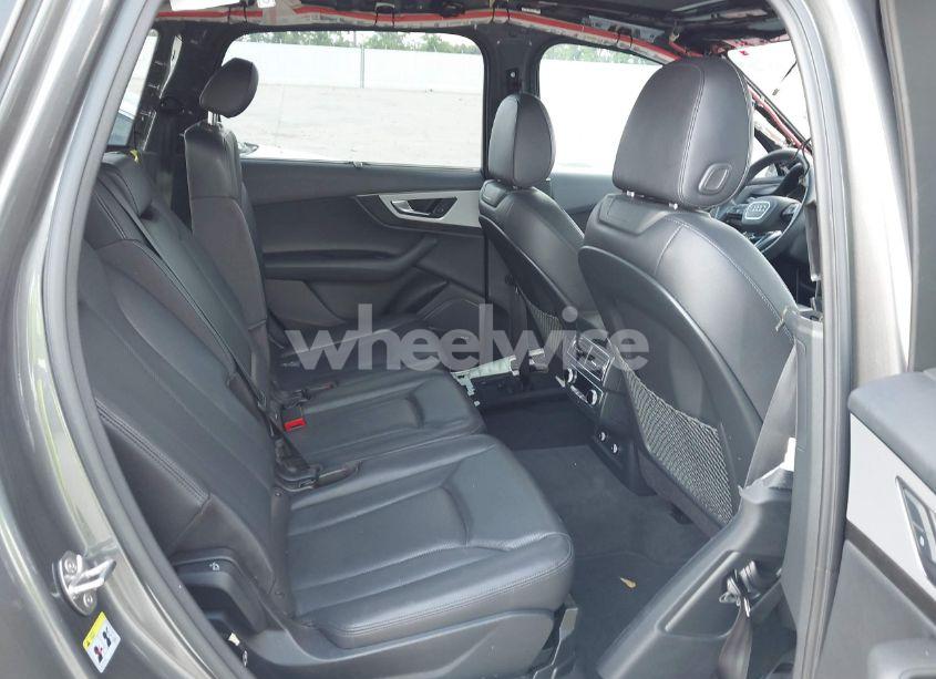 Photo 8 of 2019 Audi Q7 45 PREMIUM/45 SE PREMIUM (VIN WA1LHAF76KD018184)