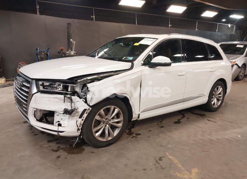 Photo 2 of 2017 Audi Q7 2.0T PREMIUM (VIN WA1LHAF78HD046898)