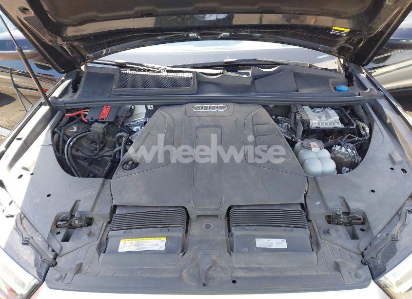 Photo 10 of 2019 Audi Q7 45 PREMIUM/45 SE PREMIUM (VIN WA1LHAF78KD025573)