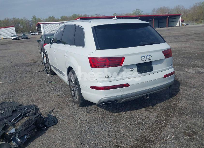 Photo 3 of 2018 Audi Q7 2.0T PREMIUM (VIN WA1LHBF78JD007191)