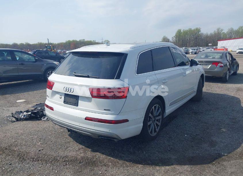 Photo 4 of 2018 Audi Q7 2.0T PREMIUM (VIN WA1LHBF78JD007191)
