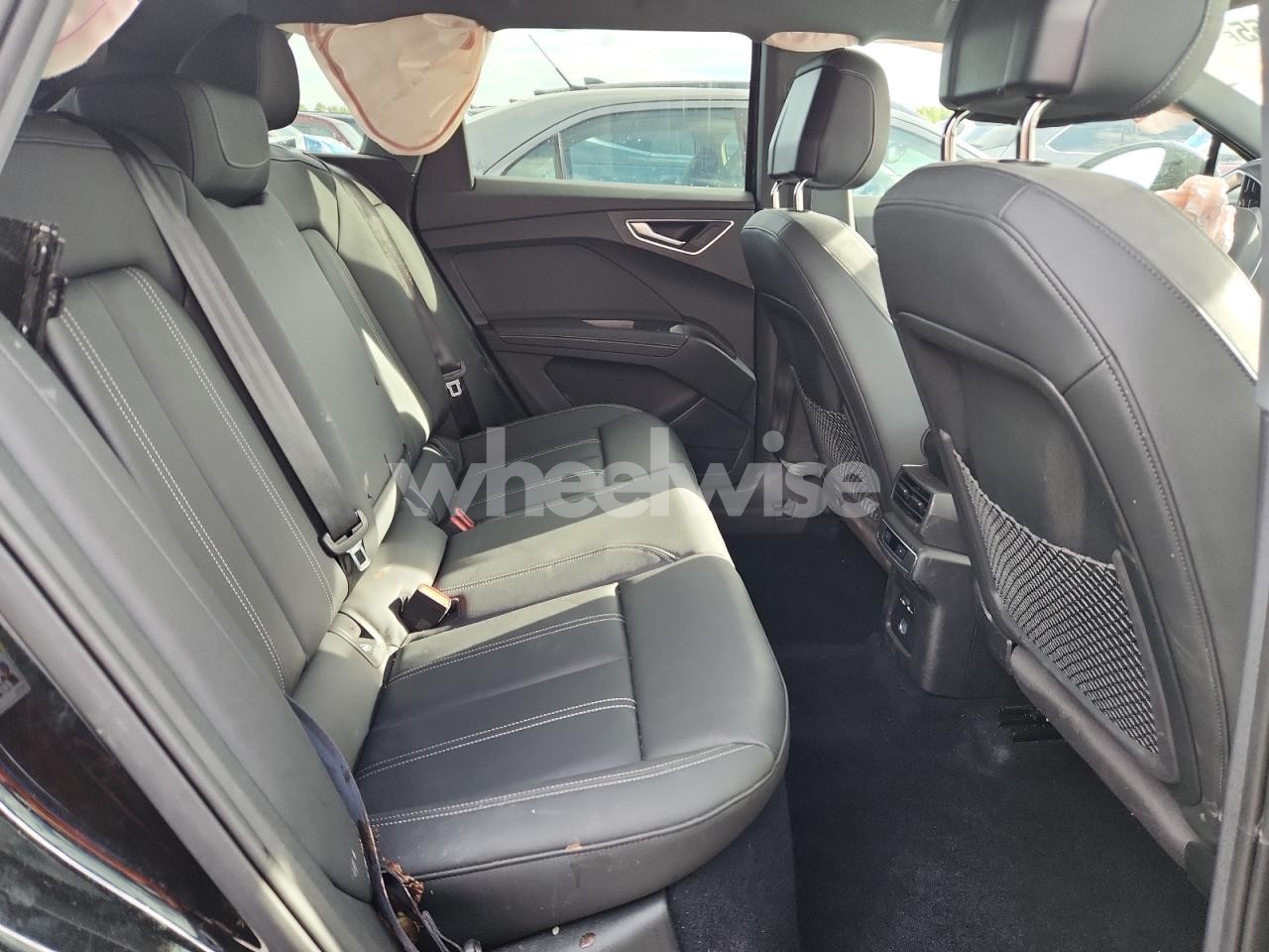 Photo 11 of 2024 AUDI Q4 E-TRON PREMIUM PLUS (VIN WA1LUBFZ4RP038025)