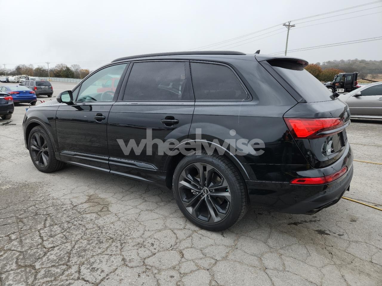 Photo 2 of 2025 AUDI Q7 PREMIUM PLUS N/A (VIN WA1LVBF70SD028529)
