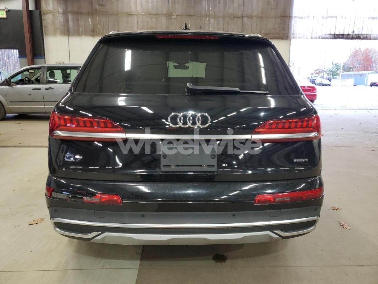 Photo 6 of 2020 AUDI Q7 PREMIUM PLUS (VIN WA1LXAF76LD010249)