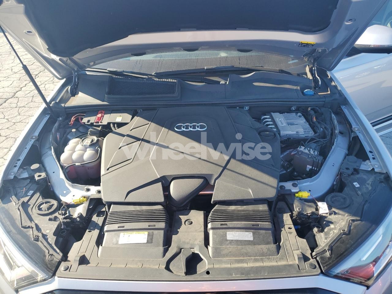 Photo 12 of 2022 AUDI Q7 PREMIUM PLUS (VIN WA1LXBF77ND007708)