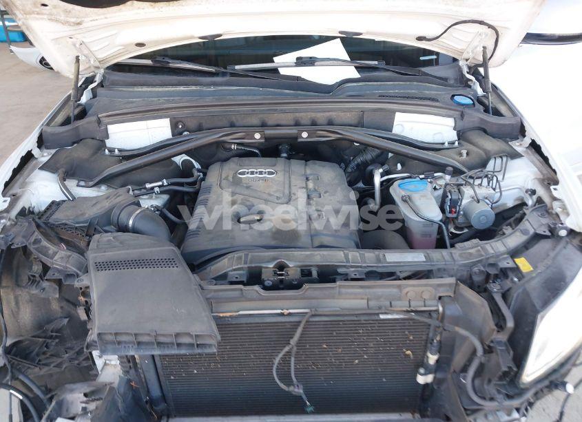 Photo 10 of 2017 Audi Q5 2.0T PREMIUM (VIN WA1M2AFP2HA057015)