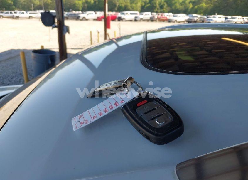 Photo 11 of 2017 Audi Q5 2.0T PREMIUM (VIN WA1M2AFP2HA057015)