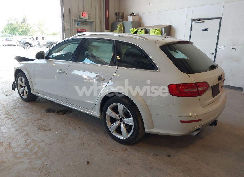 Photo 3 of 2013 Audi Allroad 2.0T PREMIUM PLUS (VIN WA1UFAFL4DA198504)