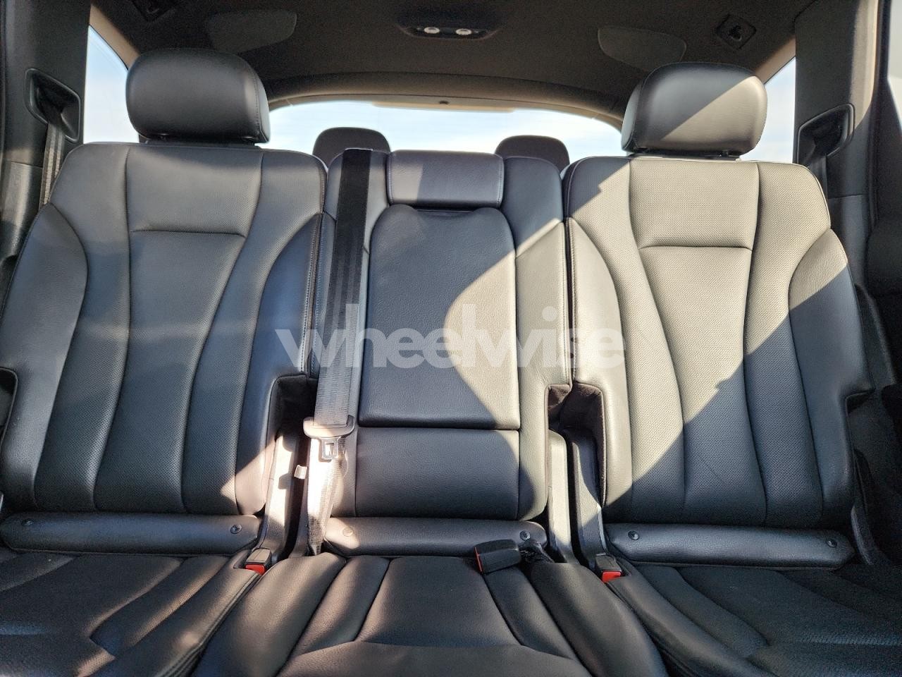 Photo 10 of 2018 AUDI Q7 PRESTIGE (VIN WA1VAAF71JD021943)