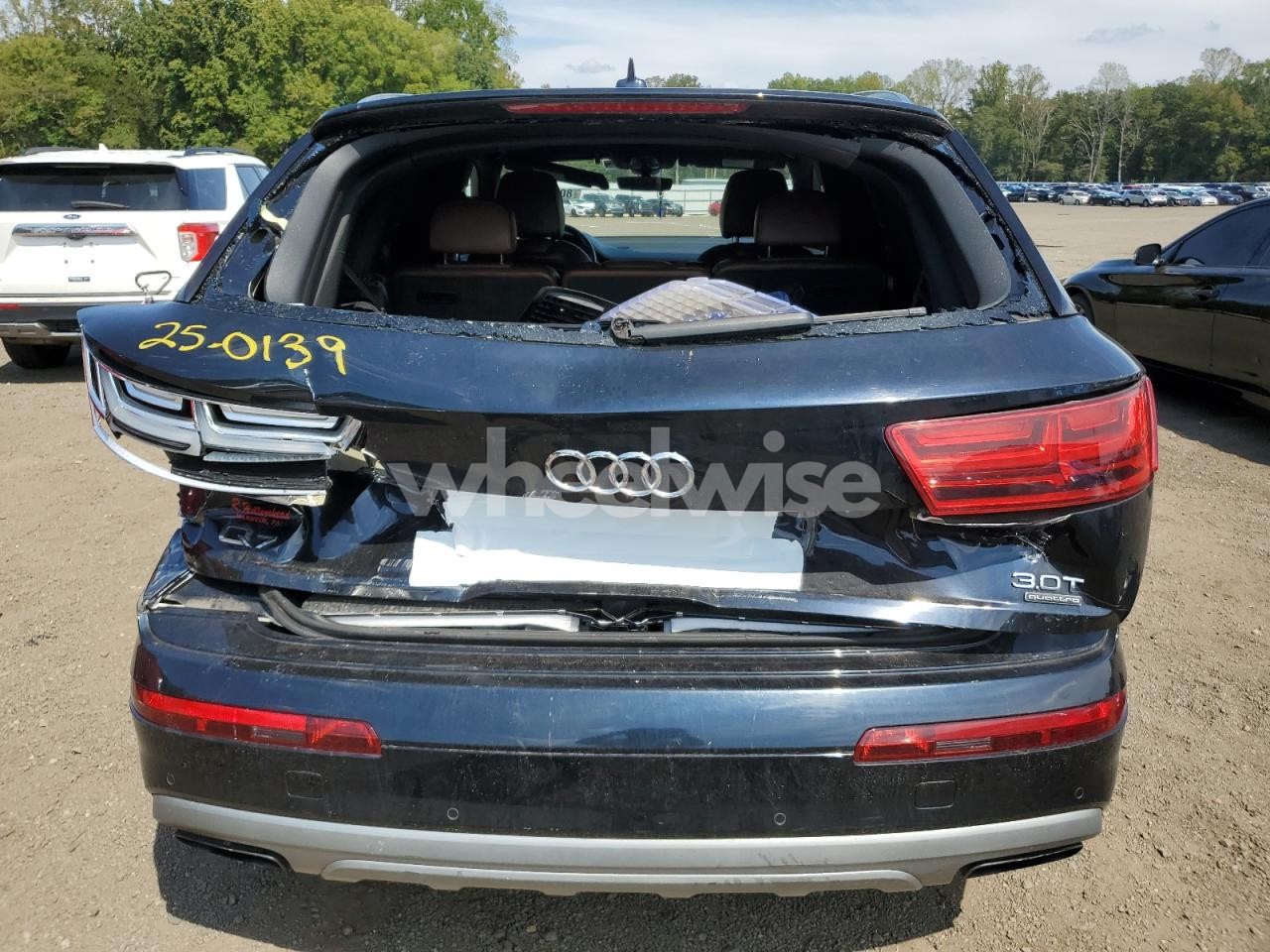 Photo 6 of 2017 AUDI Q7 PRESTIGE (VIN WA1VAAF78HD049197)