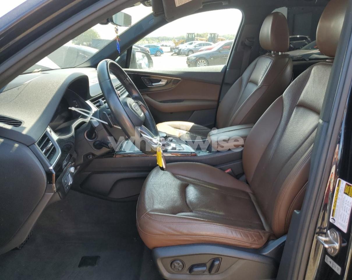 Photo 7 of 2017 AUDI Q7 PRESTIGE (VIN WA1VAAF78HD049197)