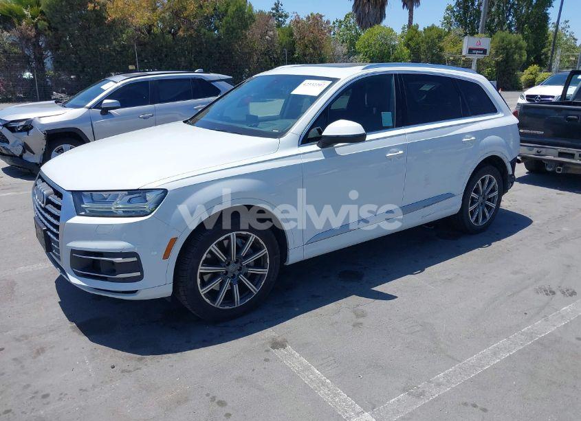 Photo 2 of 2018 Audi Q7 3.0T PREMIUM (VIN WA1VAAF78JD012947)