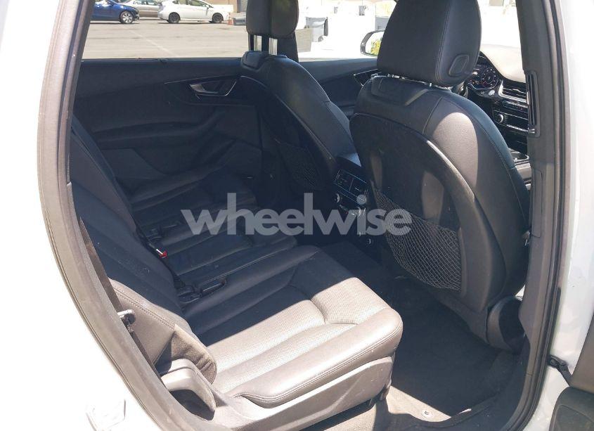 Photo 8 of 2018 Audi Q7 3.0T PREMIUM (VIN WA1VAAF78JD012947)