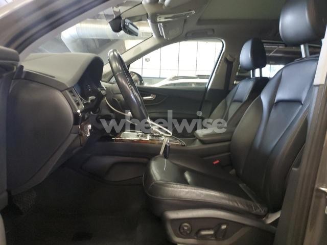 Photo 12 of 2018 AUDI Q7 PRESTIGE (VIN WA1VAAF7XJD027773)